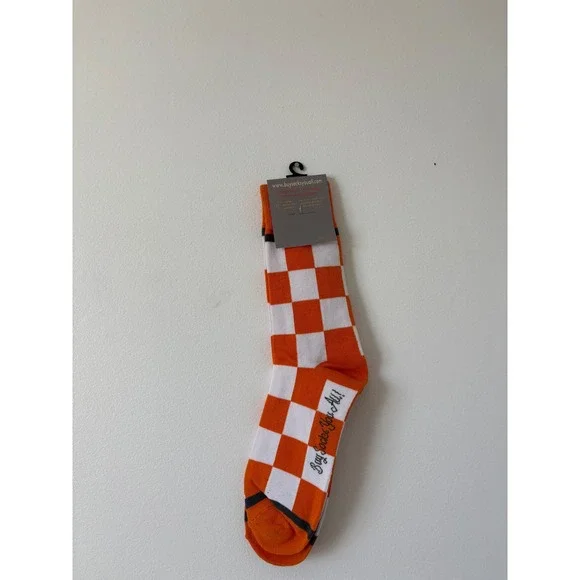 New BuySocksYouAll Checkerboard Men's Socks – Orange/White – NWT - Picture 4 of 4